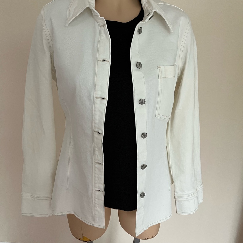 GAP White Button up Denim Jacket Size S  New with Tag